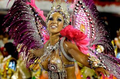 Как в Бразилии отмечают новый год,новогодние традиции